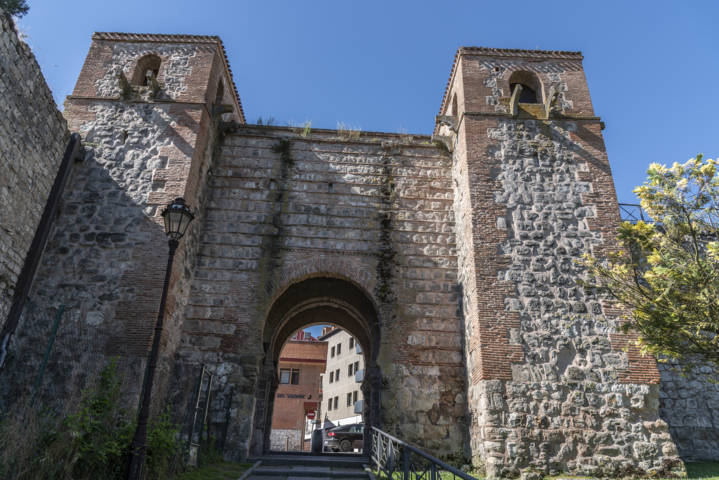 74 - Burgos - ciudad - Arco de San Esteban